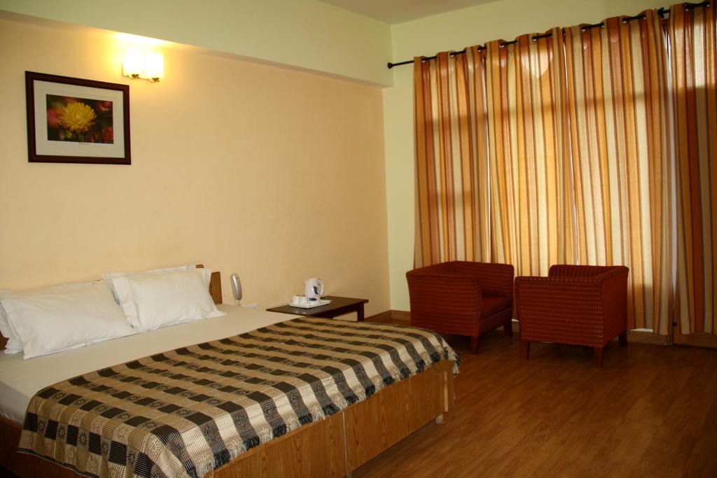 United 21 Resort Chail Pokoj fotografie